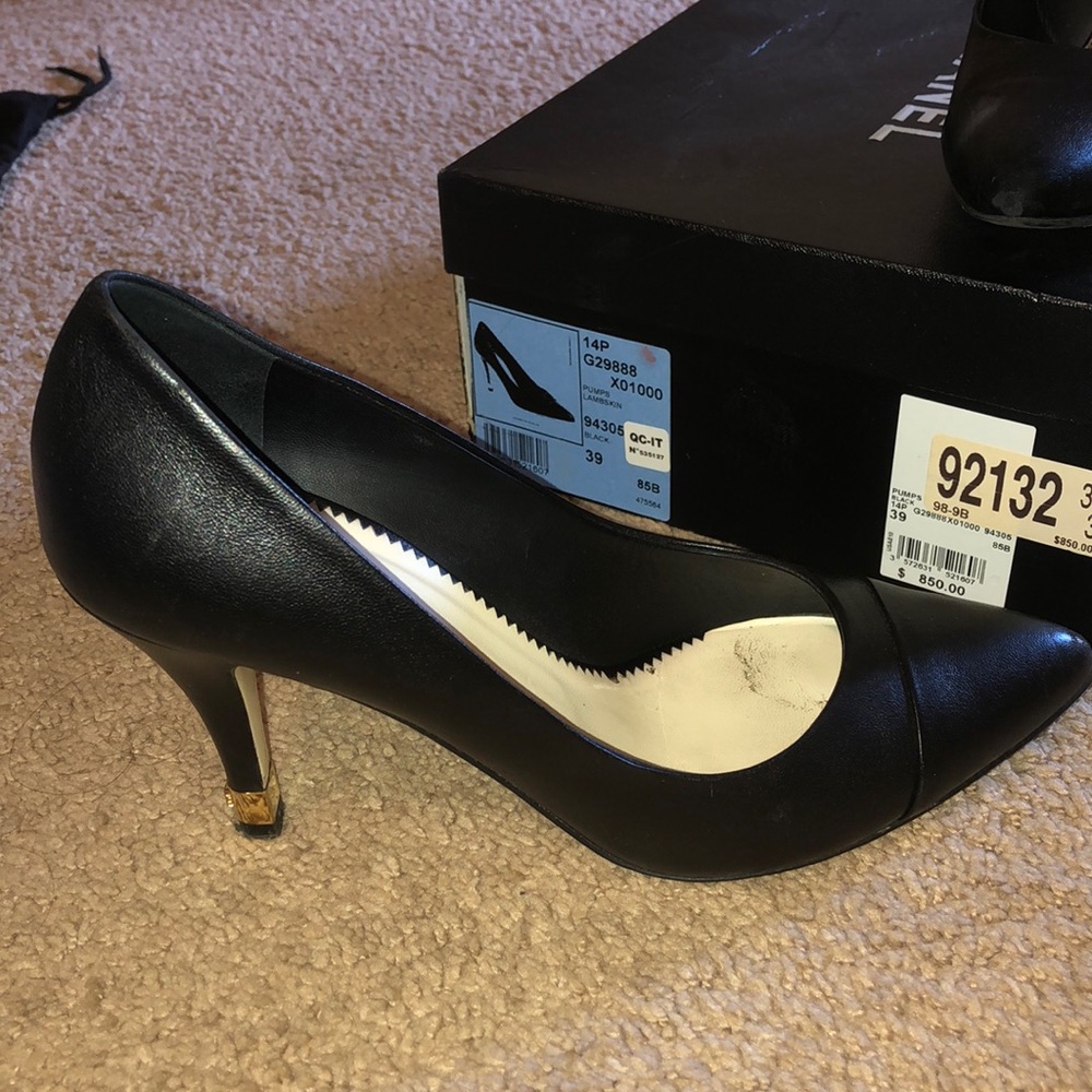 Chanel pumps
